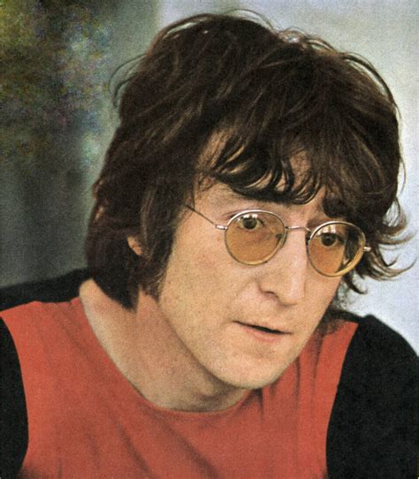 did john lennon need glasses.